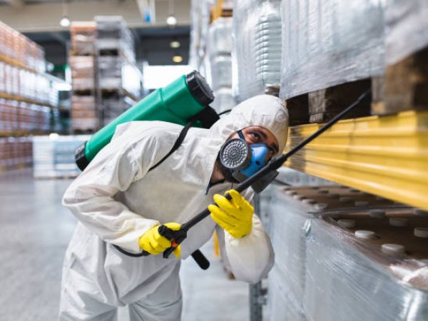 Commercial Pest Control treatment in South West Sydney